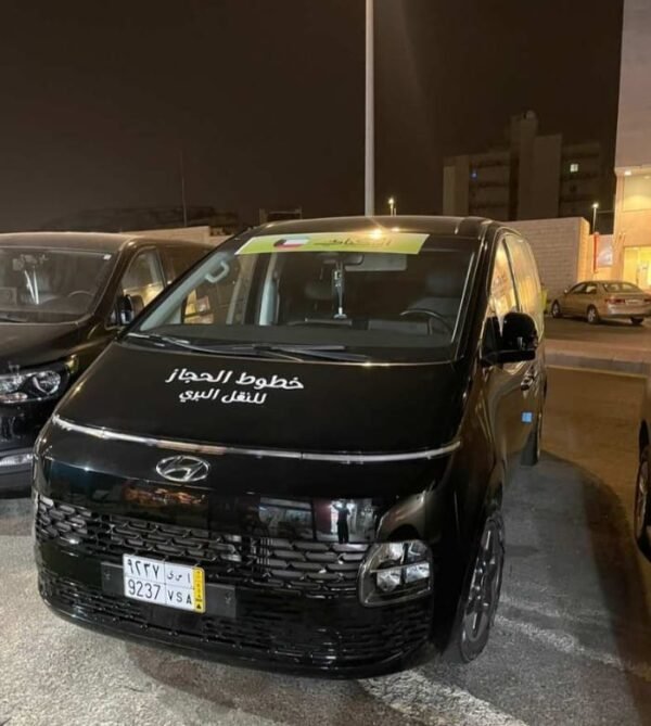 7 Seater Taxi - Image 7